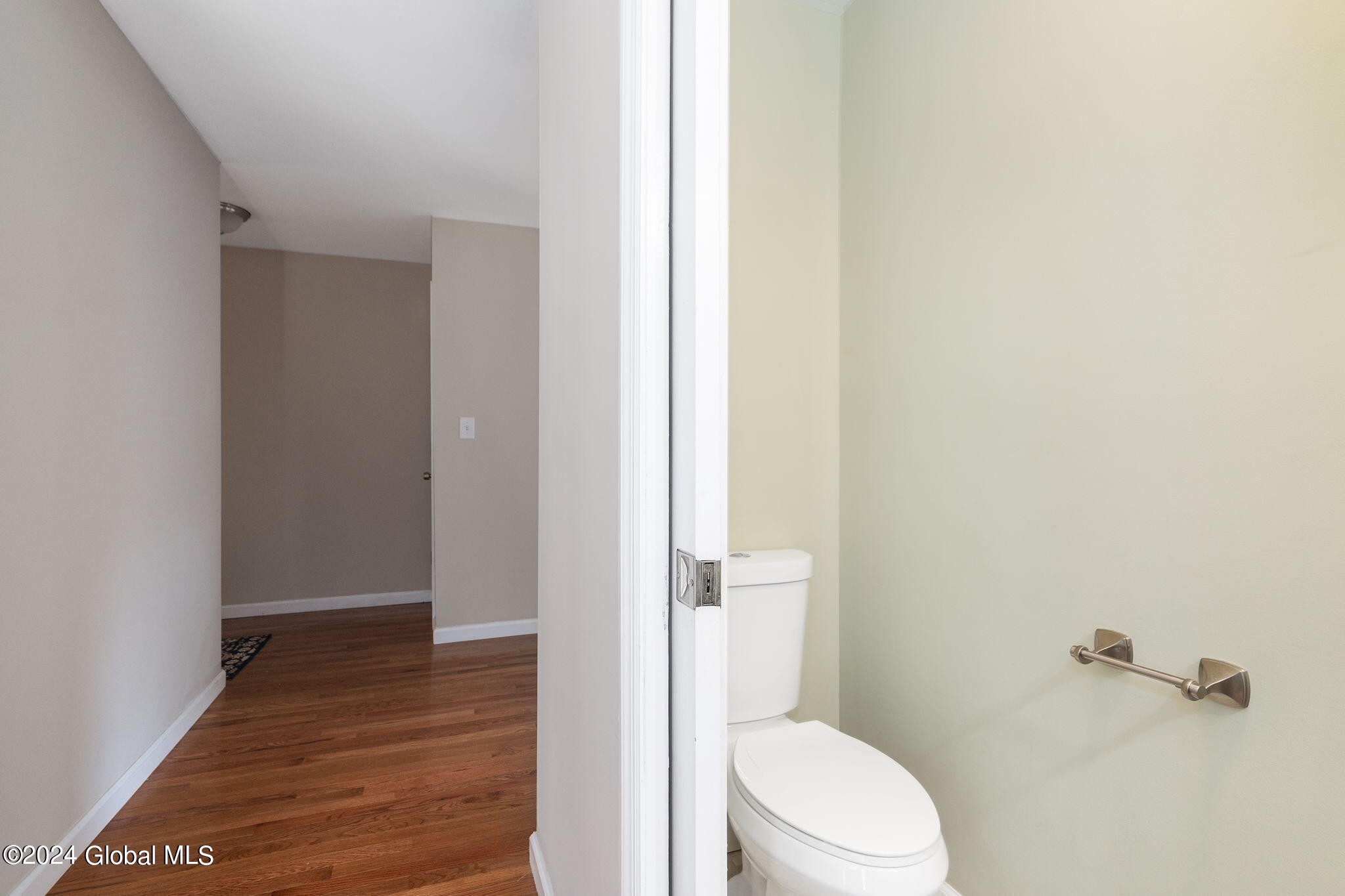 1089 Gordon Road Rotterdam, NY 12306 - Photo 23 of 42 23-web-or-mls-1089GordonRd_23