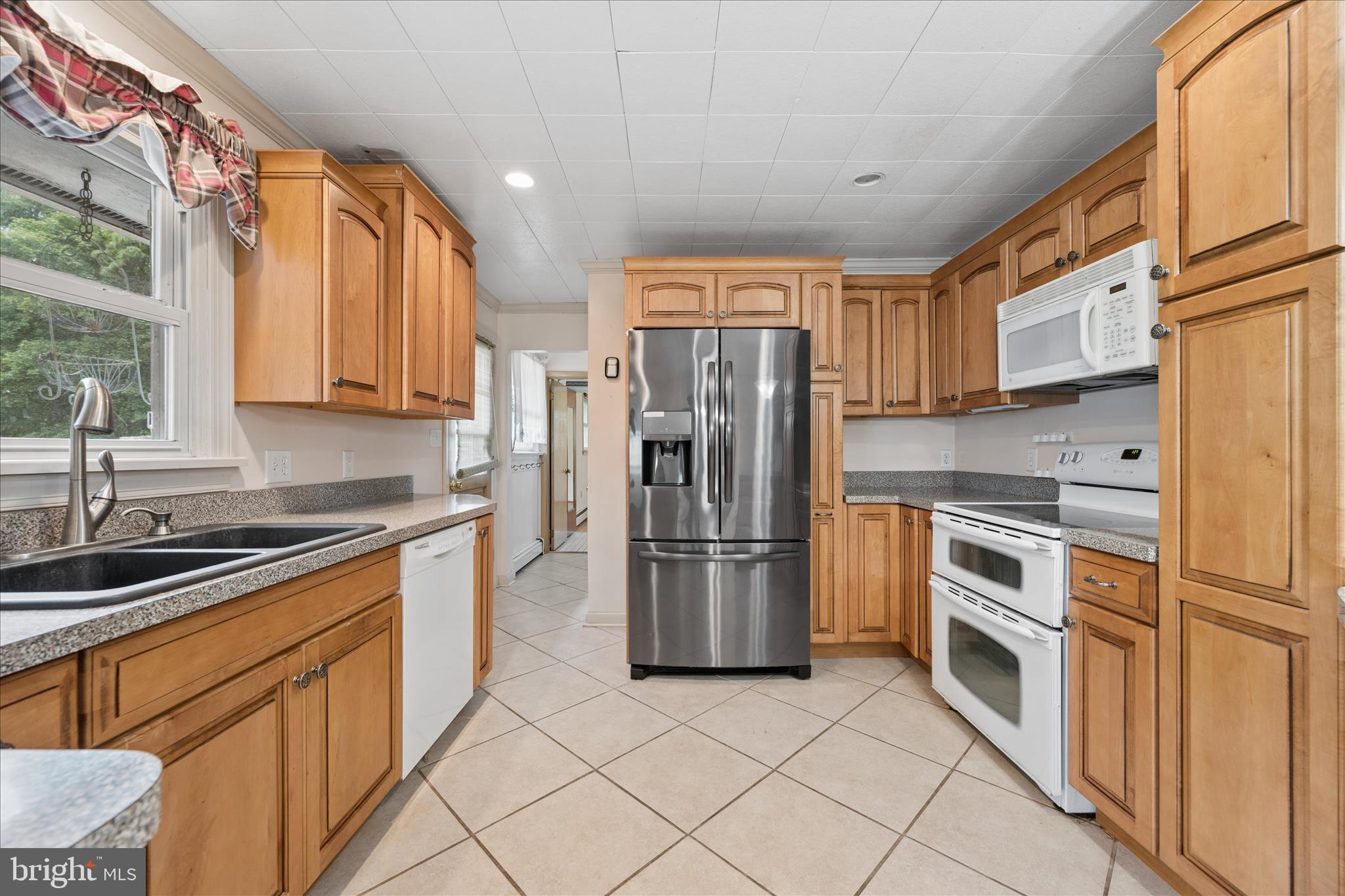 107 Eyler Road Thurmont, MD 21788 - Photo 16 of 74 Kitchen