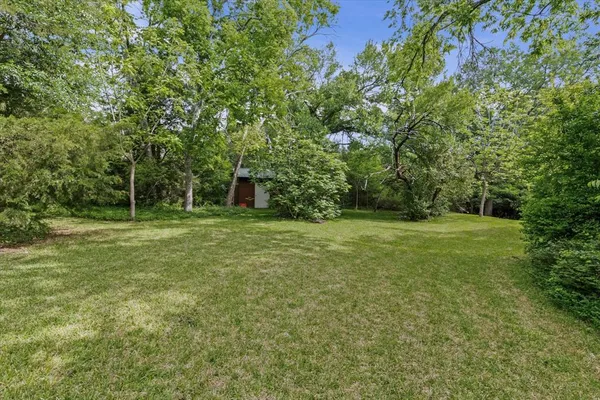 $349,900 | 805 Evelyn Drive, Lorena, TX 76655