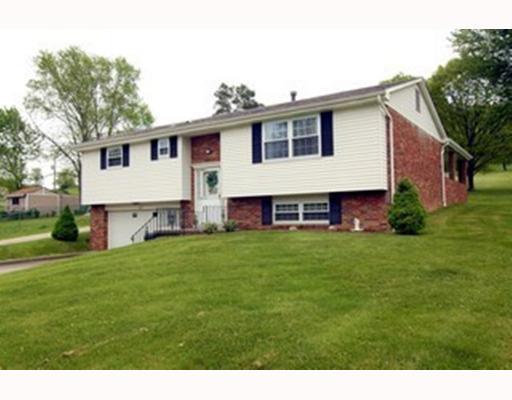 420 Country Club Road Washington, PA 15301 - Photo 1 of 9 Exterior Front.