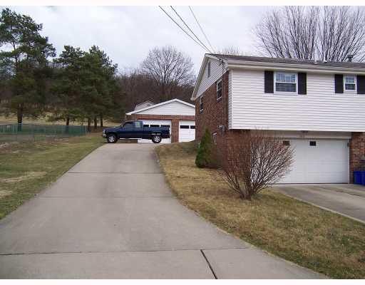 420 Country Club Road Washington, PA 15301 - Photo 8 of 9 Other. long concrete driveway.......can park many vehicles.