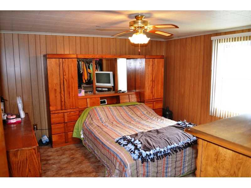 2610 Douglas Run Road Elizabeth, PA 15037 - Photo 8 of 14 2nd Floor Plan. Spacious Bedroom