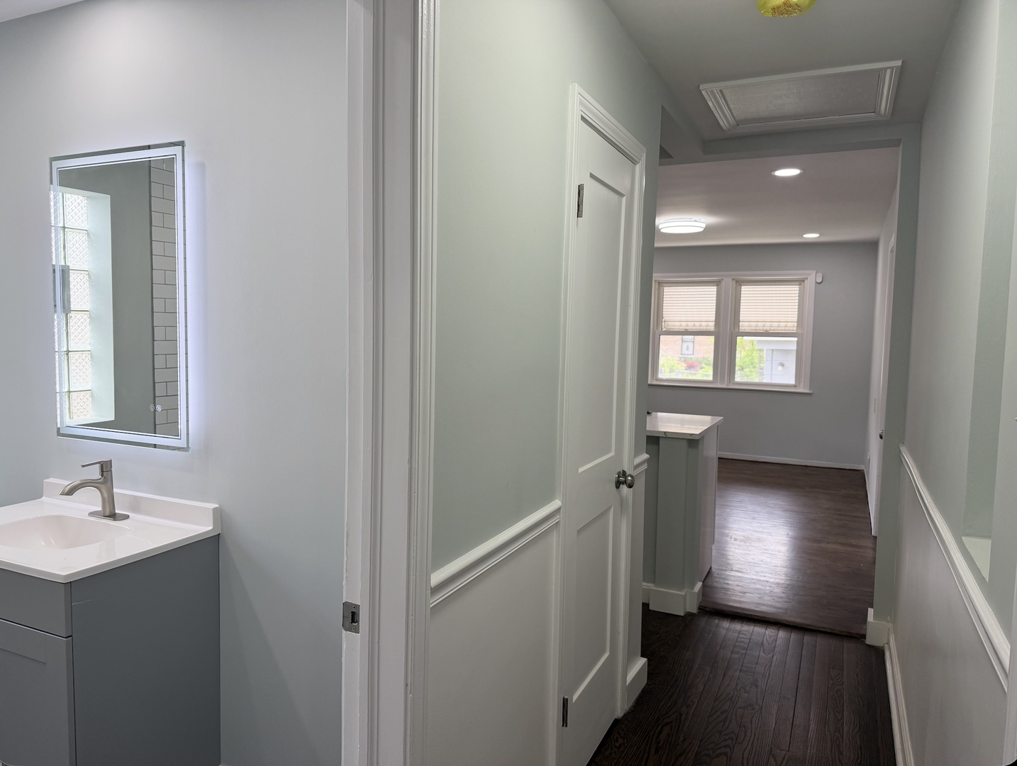 9028 South Carpenter Street Chicago, IL 60620 - Photo 13 of 28