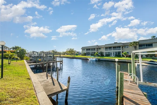 $184,000 | 1006 Southeast 46th Street, Unit 1C, Cape Coral, FL 33904