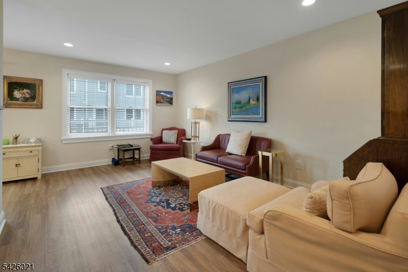 785 Springfield Avenue, Unit 7 Summit, NJ 07901 - Photo 9 of 22