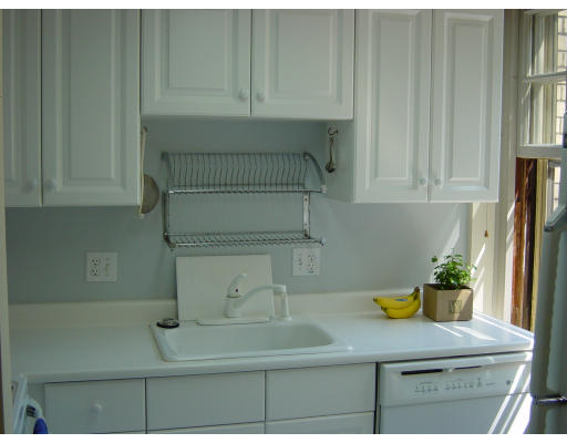 65 Glen Road, Unit H9 Brookline, MA 02445 - Photo 4 of 17 Gallery Image 4