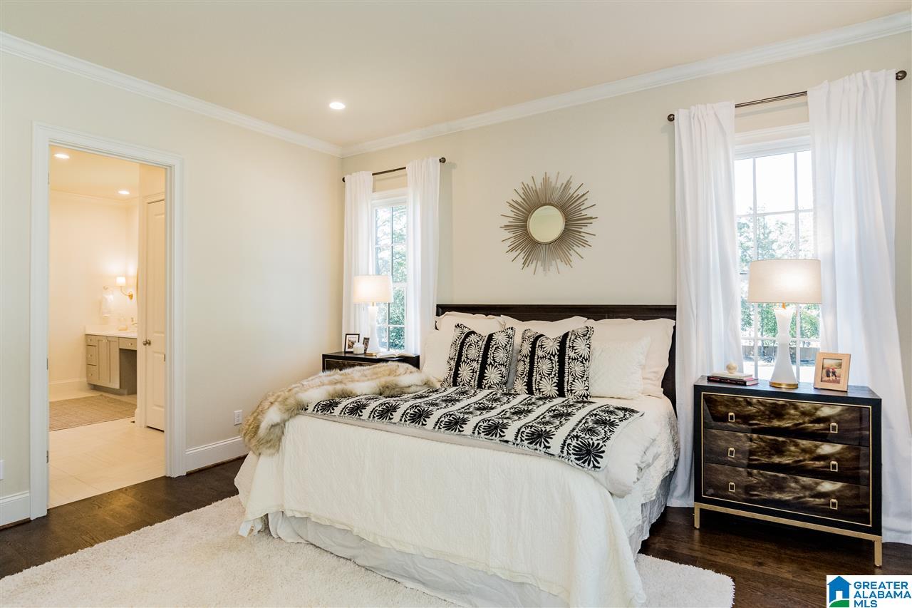 2432 Dolly Ridge Road Birmingham, AL 35243 - Photo 21 of 49