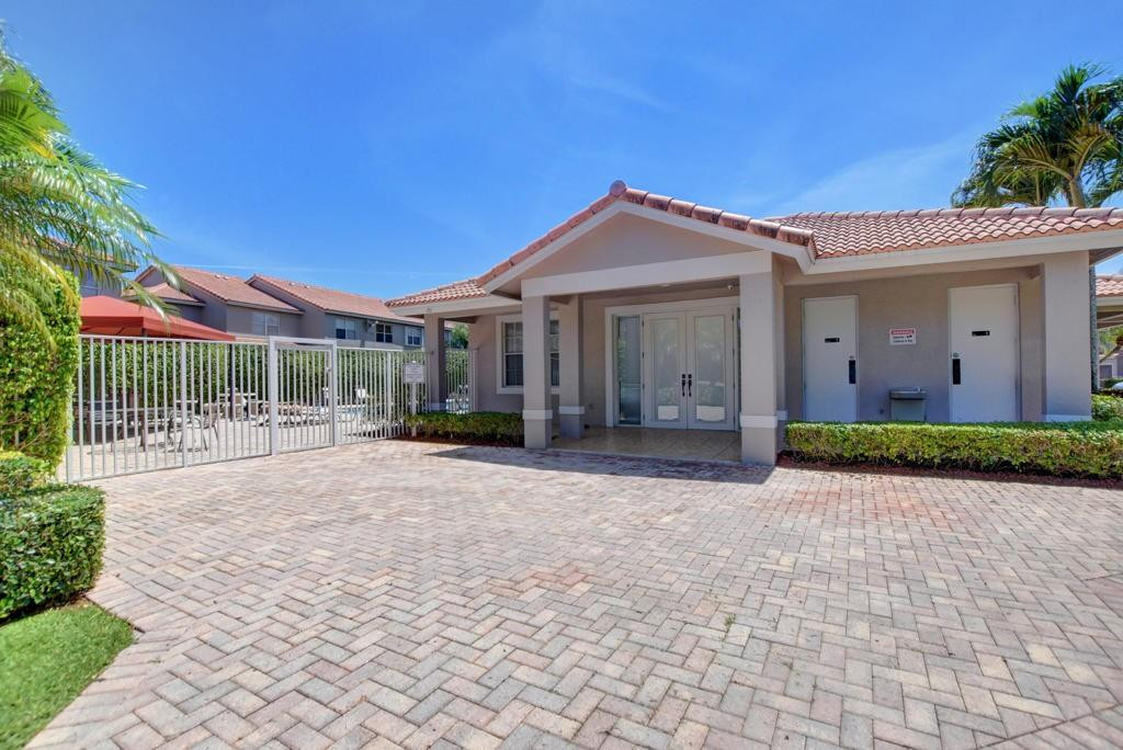 20930 Vía Oleander, Unit 6 Boca Raton, FL 33428 - Photo 74 of 80 Photo 74