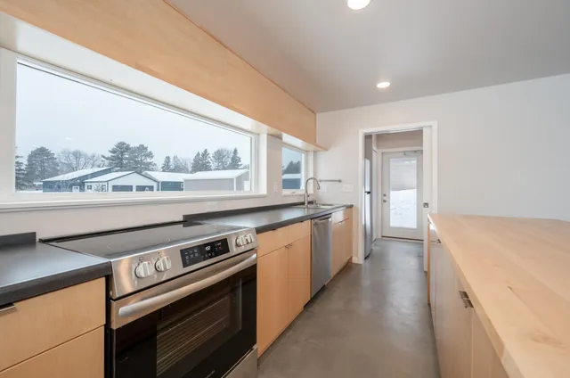 $180,000 | 711 Northwest 7th Street, Grand Rapids, MN 55744