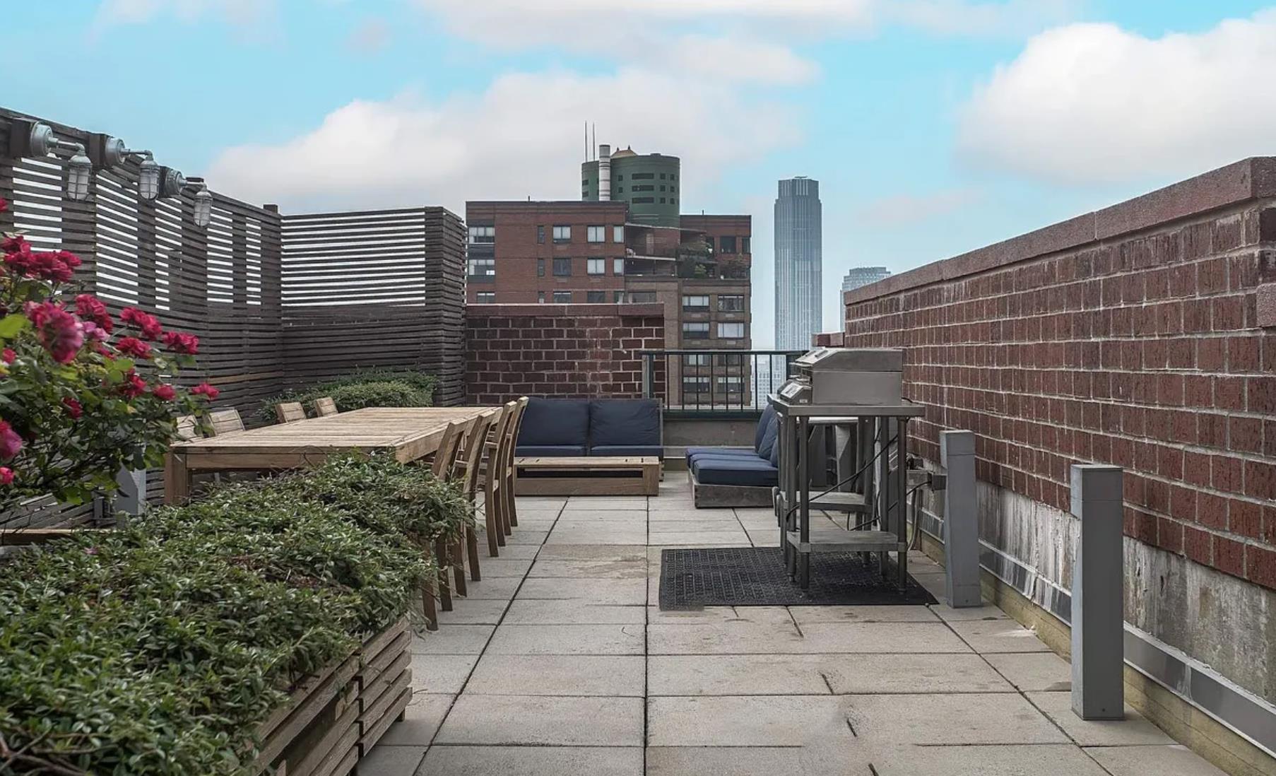 225 Rector Place, Unit PH2E Manhattan, NY 10280 - Photo 14 of 16 Gallery Image 14