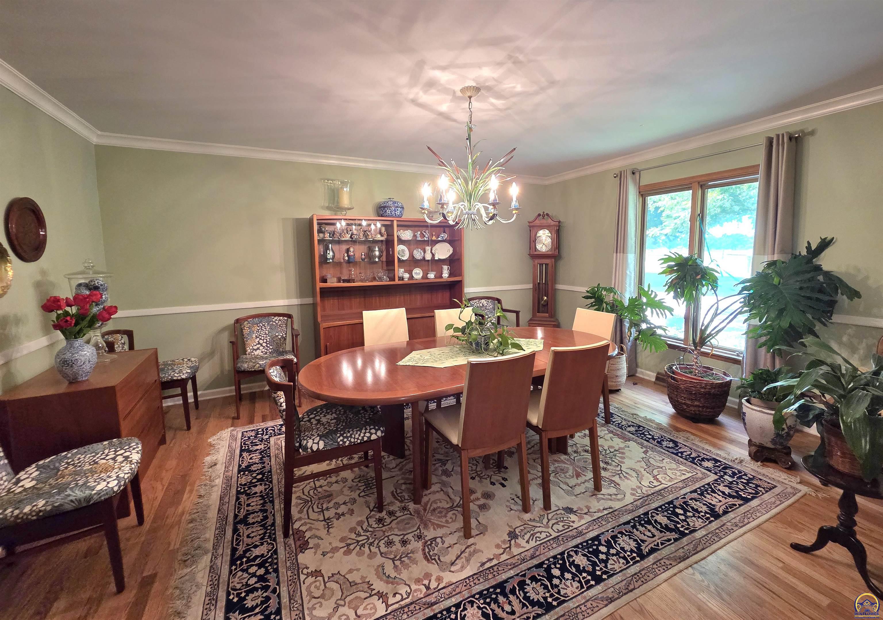 224 Southwest Fairlawn Road Topeka, KS 66606 - Photo 5 of 25