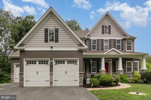 $774,900 | 116 Freys Road, Elizabethtown, PA 17022