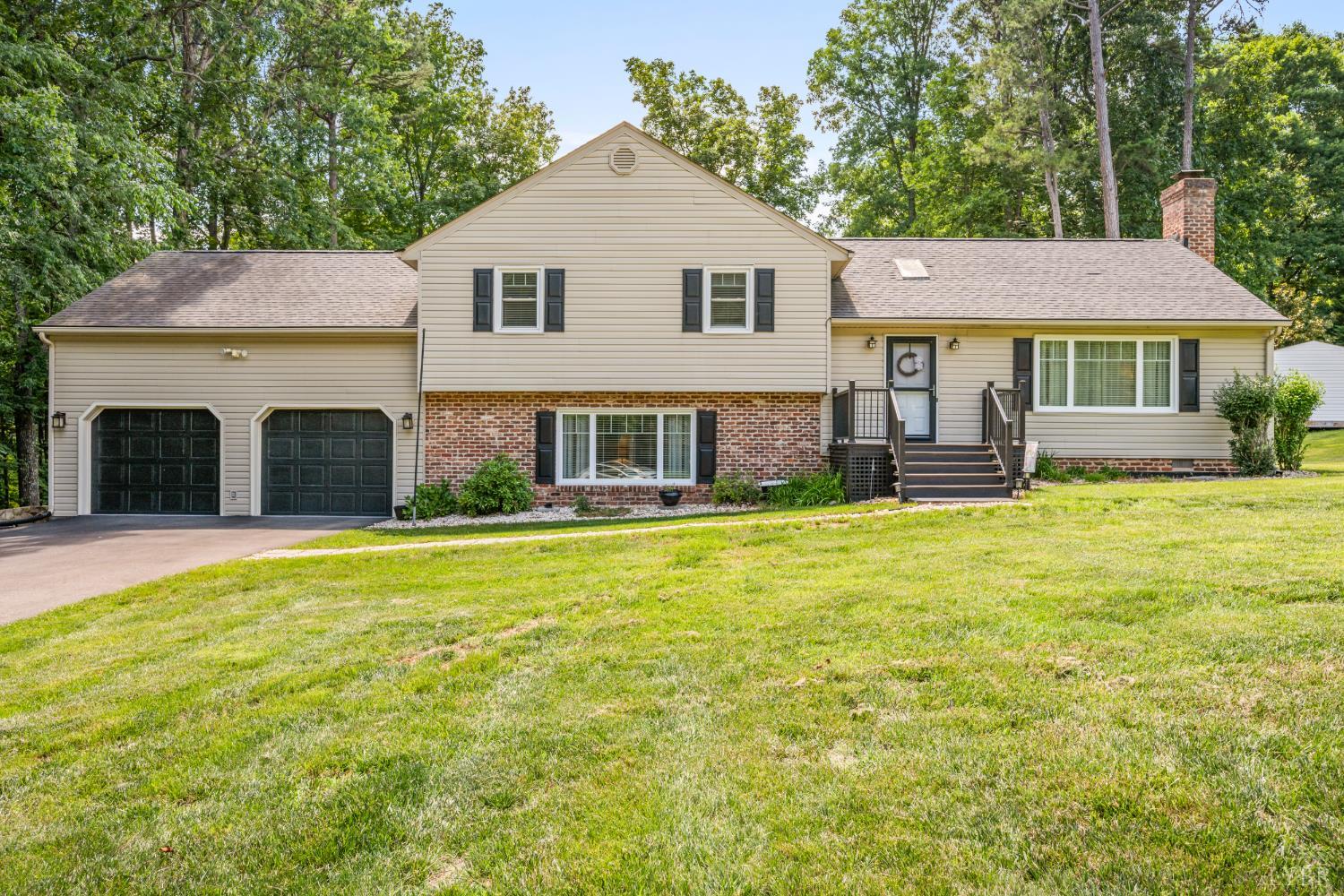 1650 Cottontown Road Forest, VA 24551 - Photo 1 of 54
