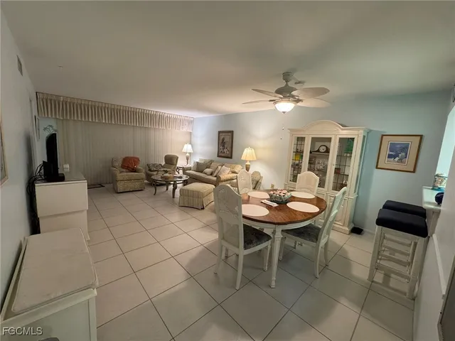 $2,000 | 5455 Peppertree Drive, Unit 7, Fort Myers, FL 33908