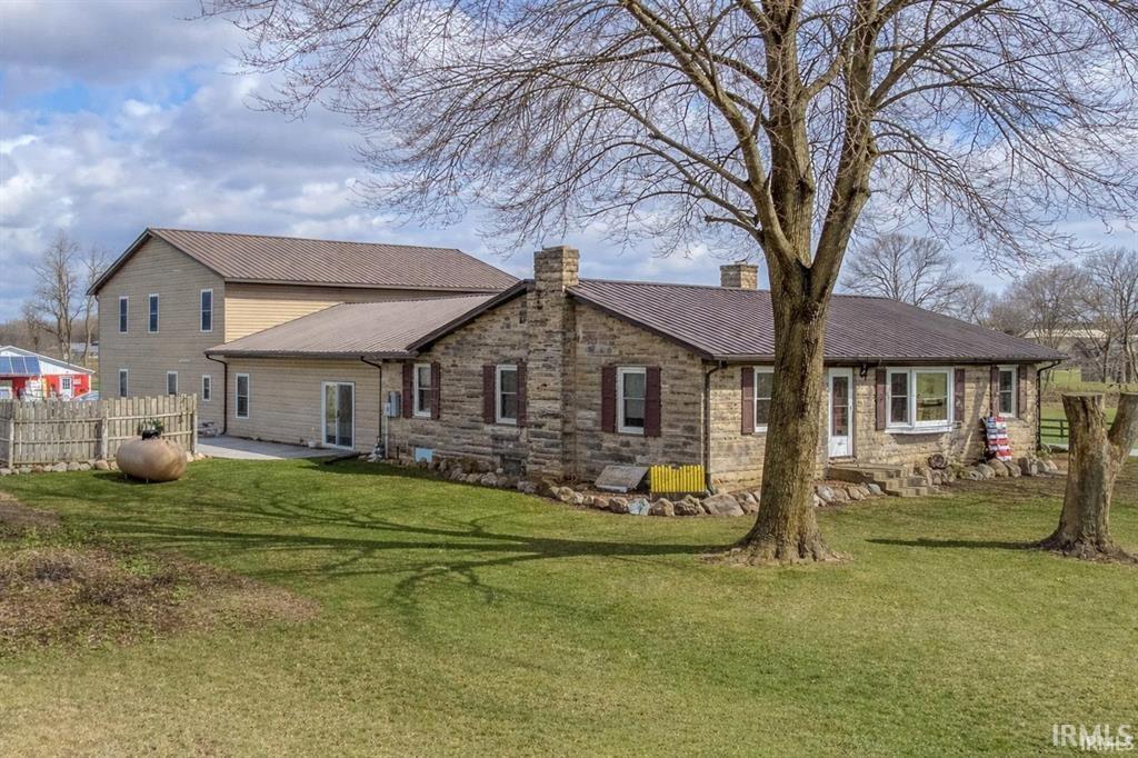 2145 West 50th Lagrange, IN 46761 - Photo 2 of 36