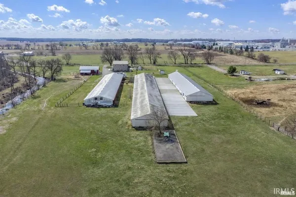 $775,000 | 2145 West 50th, Lagrange, IN 46761