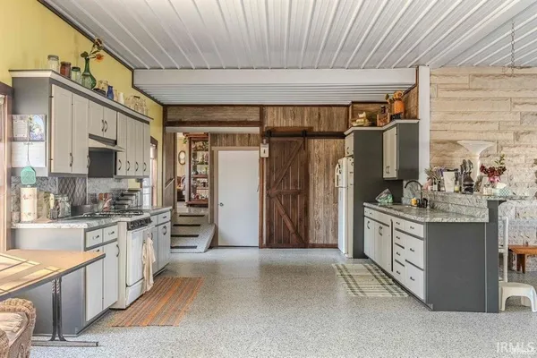 $775,000 | 2145 West 50th, Lagrange, IN 46761
