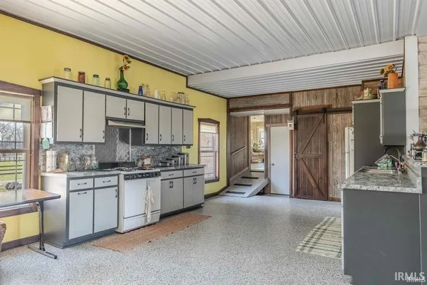 $775,000 | 2145 West 50th, Lagrange, IN 46761