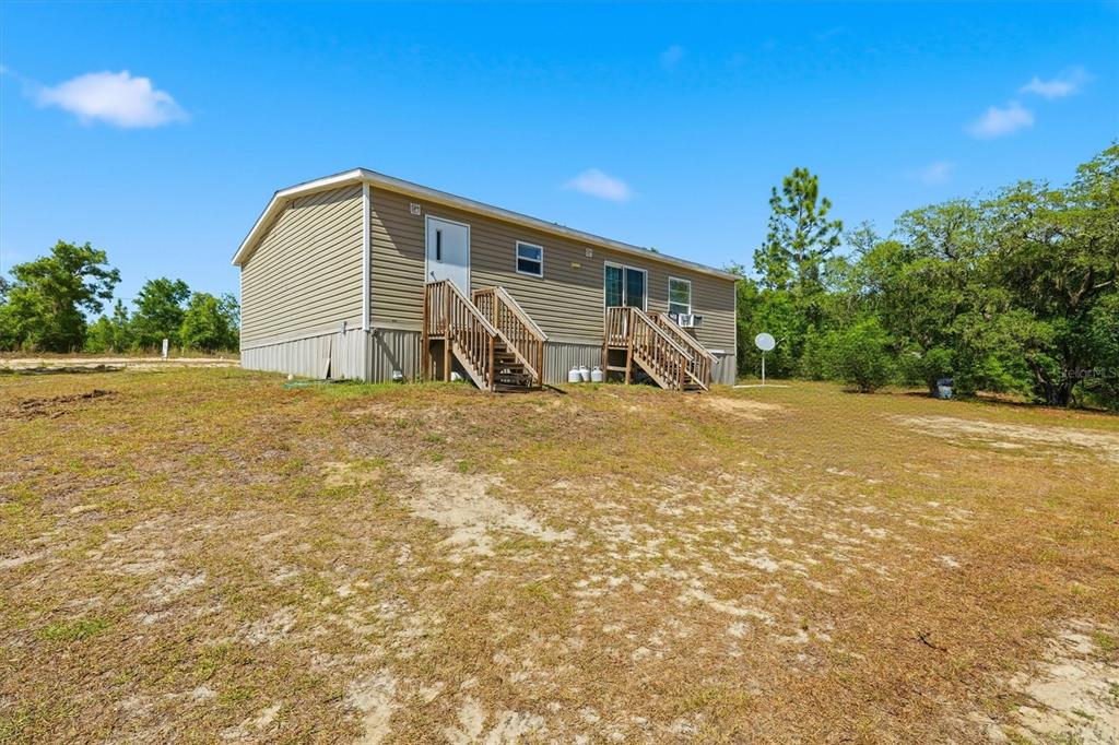 9430 Northeast 76th Street Bronson, FL 32621 - Photo 34 of 46