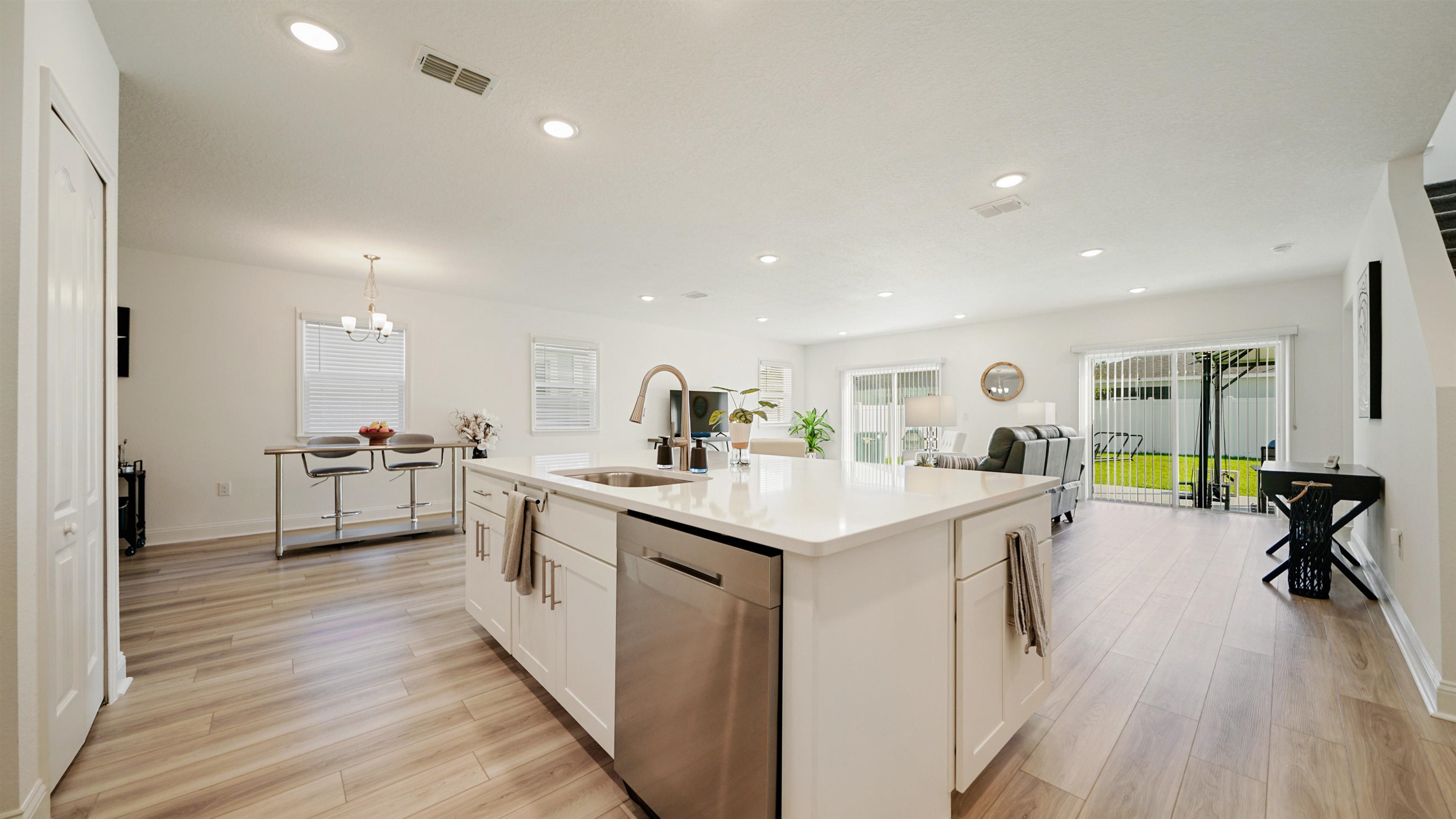 21 Ridge Road Palm Coast, FL 32137 - Photo 8 of 36