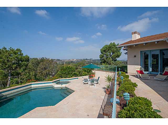 4378 CM Privado Rancho Santa Fe, CA 92067 - Photo 14 of 17 Gallery Image 14