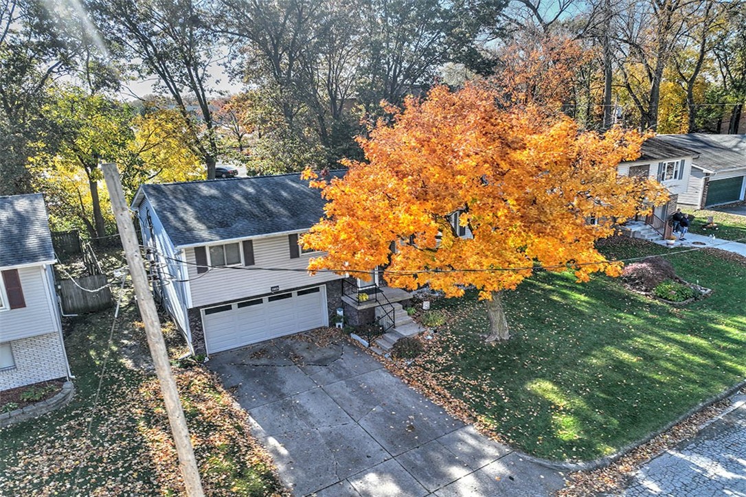 2859 East Wood Street Decatur, IL 62521 - Photo 2 of 23
