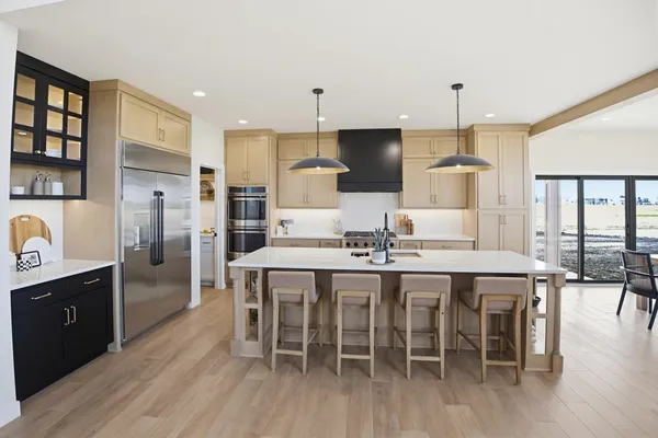 $1,350,000 | 6520 Selkirk Drive South, Fargo, ND 58104