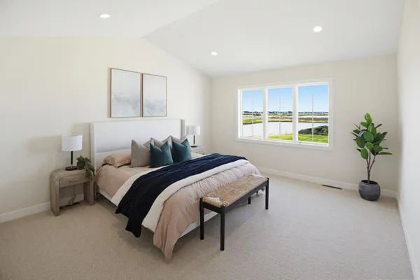 $1,350,000 | 6520 Selkirk Drive South, Fargo, ND 58104