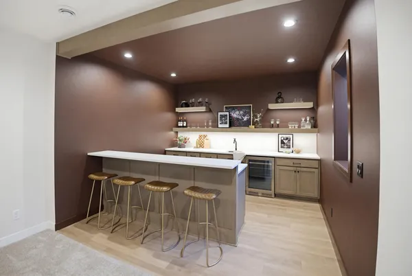 $1,350,000 | 6520 Selkirk Drive South, Fargo, ND 58104