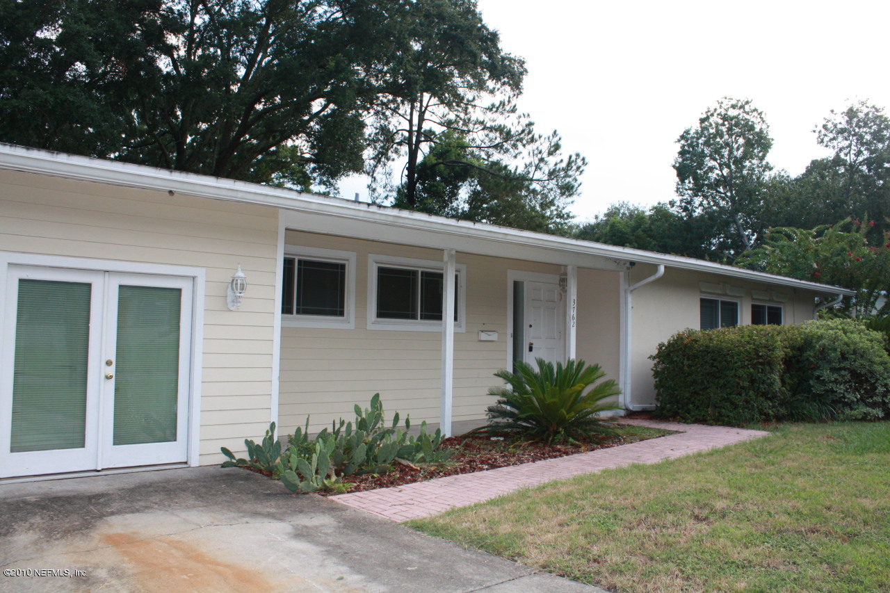 3762 Marianna Road Jacksonville, FL 32217 - Photo 1 of 12 NICE HOME IN ESTABLISHED NEIGHBORHOOD