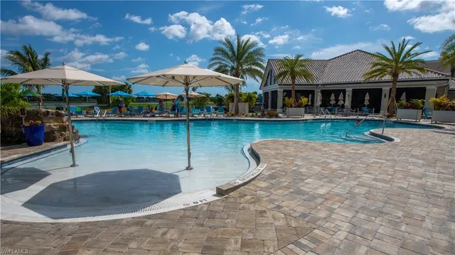 $379,900 | 10333 Heritage Bay Boulevard, Unit 1741, Naples, FL 34120