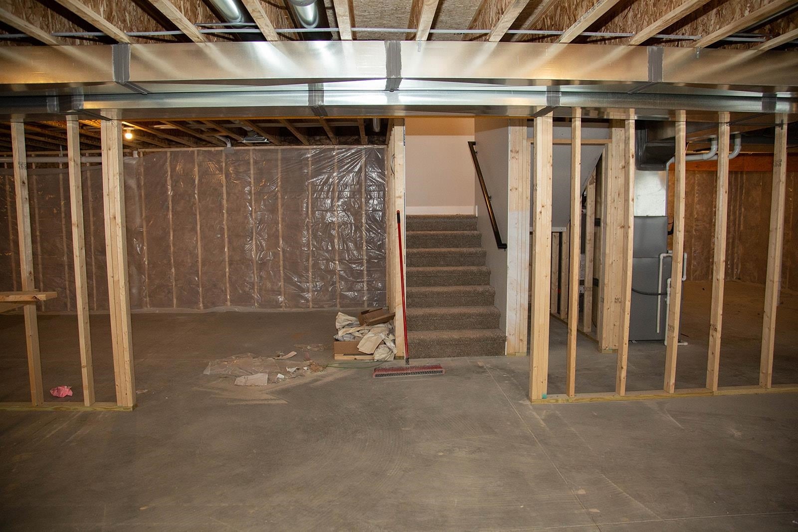 2168 Cheyenne Way Dubuque, IA 52002 - Photo 35 of 41 Gallery Image 35