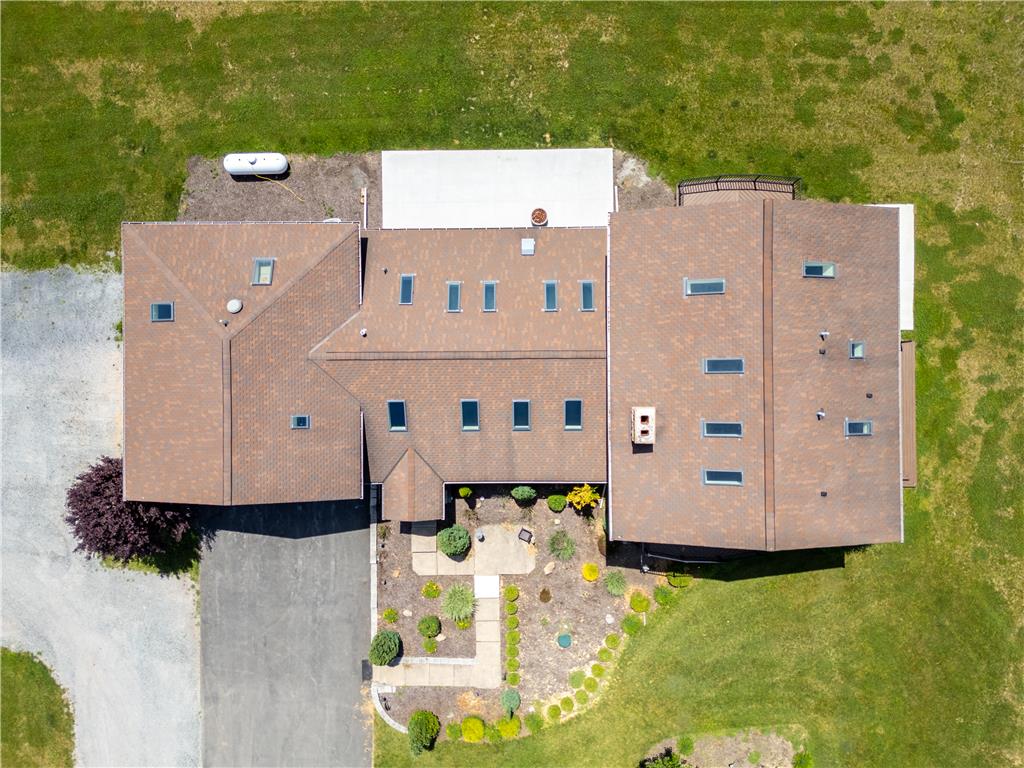 374 Packer Drive Weatherly, PA 18255 - Photo 5 of 30 An aerial perspective reveals the property's expansive roofline and verdant surroundings.