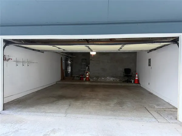 $3,200 | 267 North Holliston Avenue, Unit 7, Pasadena, CA 91106