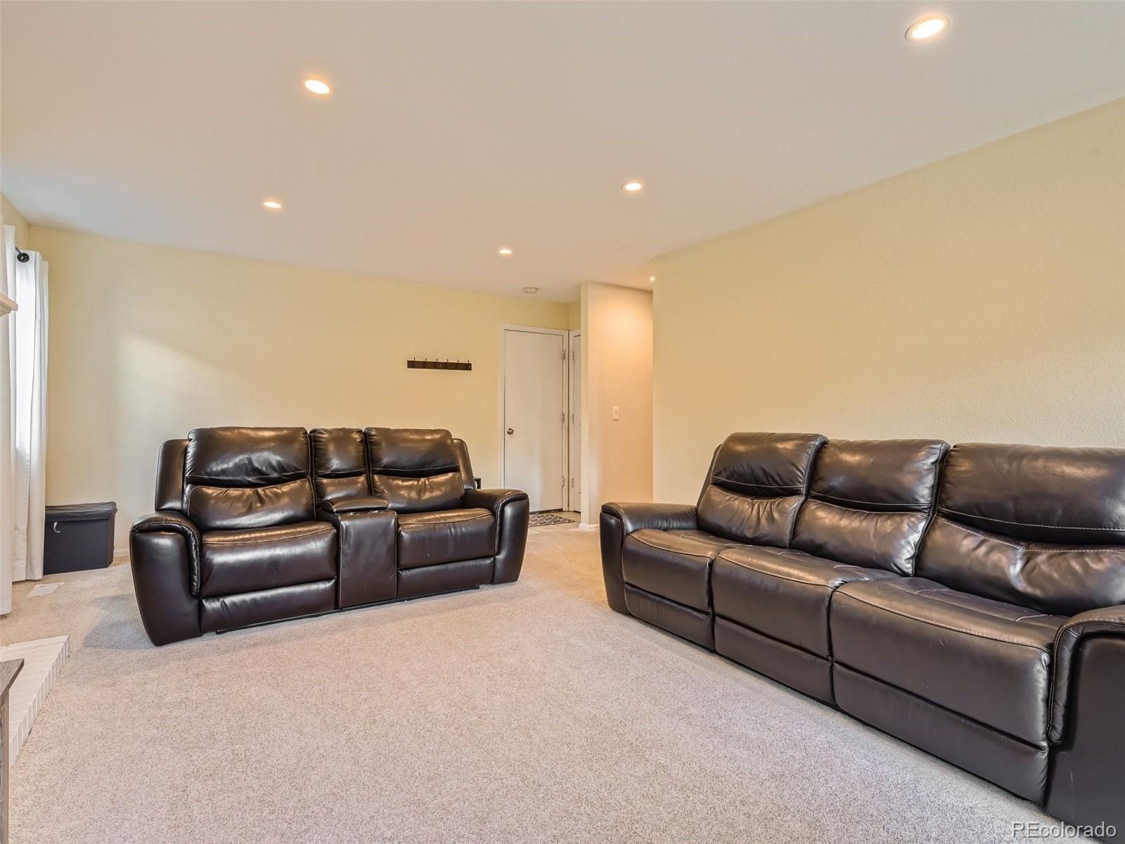 8985 Winrock Street Highlands Ranch, CO 80126 - Photo 15 of 34 Gallery Image 15