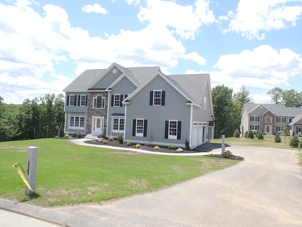 62 Northland Road, Unit 817 Windham, NH 03087 - Photo 1 of 2
