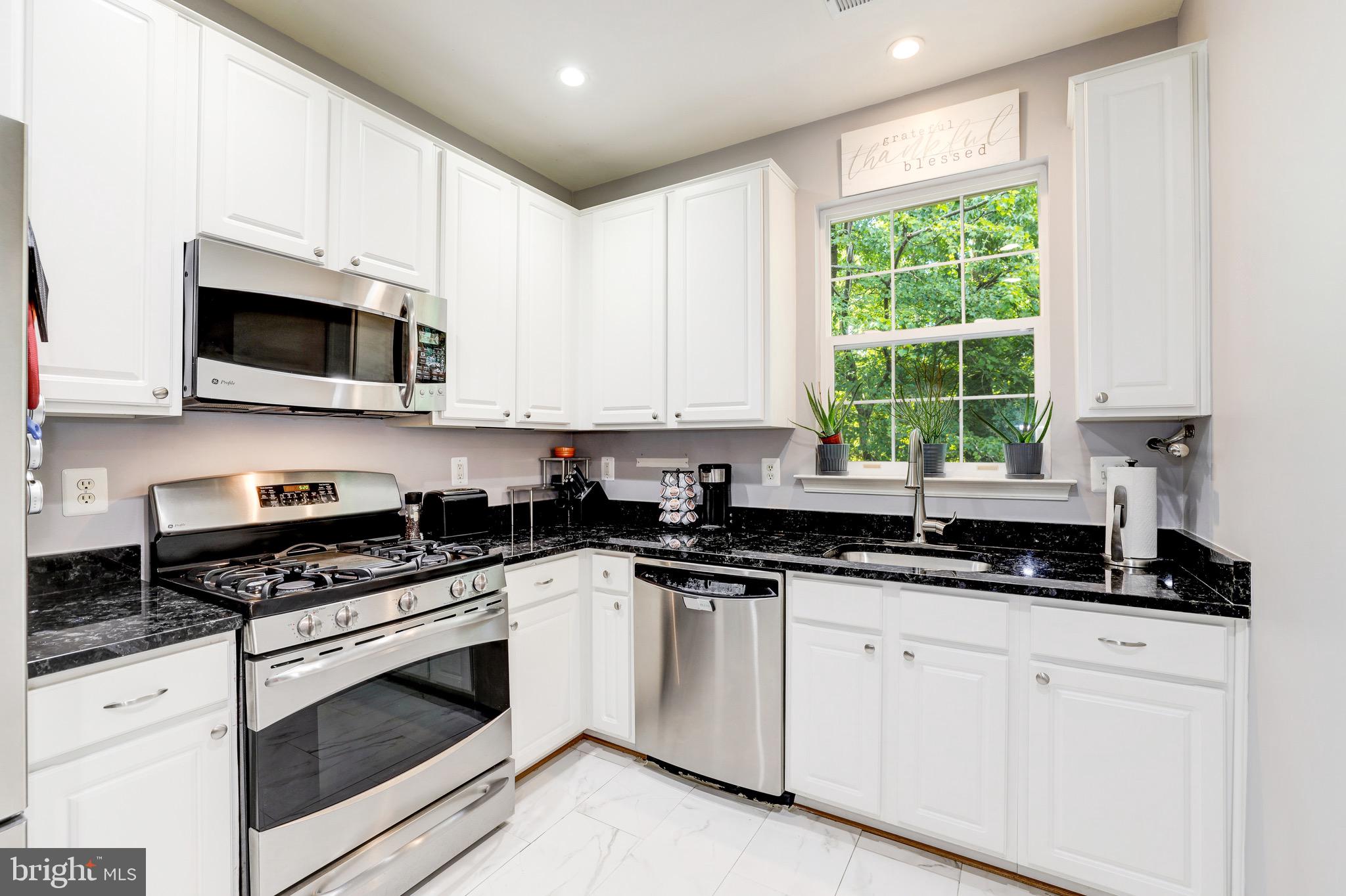 11406 Windleaf Court, Unit 13 Reston, VA 20194 - Photo 1 of 26 Gallery Image 1