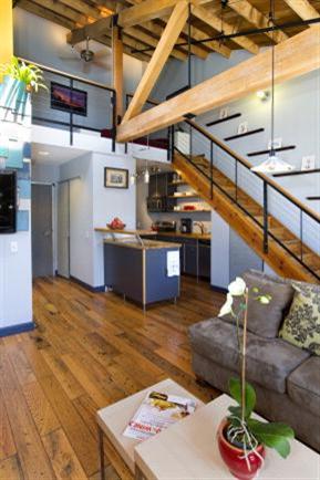 720 York Street, Unit 209 San Francisco, CA 94110 - Photo 1 of 10