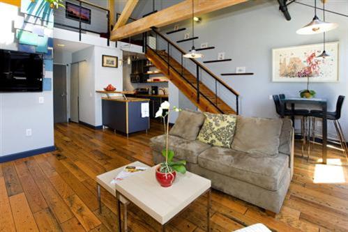 720 York Street, Unit 209 San Francisco, CA 94110 - Photo 7 of 10