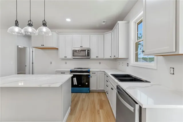 $295,000 | 410 East Main Street, Richmond, MO 64085