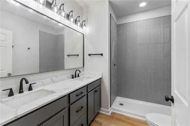 $295,000 | 410 East Main Street, Richmond, MO 64085