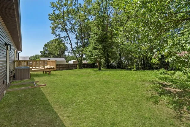 $295,000 | 410 East Main Street, Richmond, MO 64085