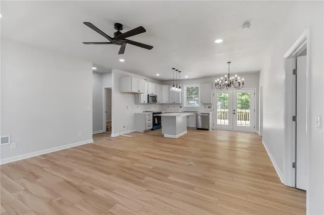 $295,000 | 410 East Main Street, Richmond, MO 64085