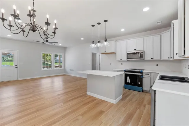 $295,000 | 410 East Main Street, Richmond, MO 64085