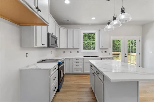 $295,000 | 410 East Main Street, Richmond, MO 64085