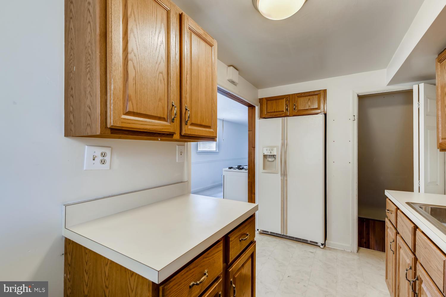 1869 Church Road Baltimore, MD 21222 - Photo 12 of 28