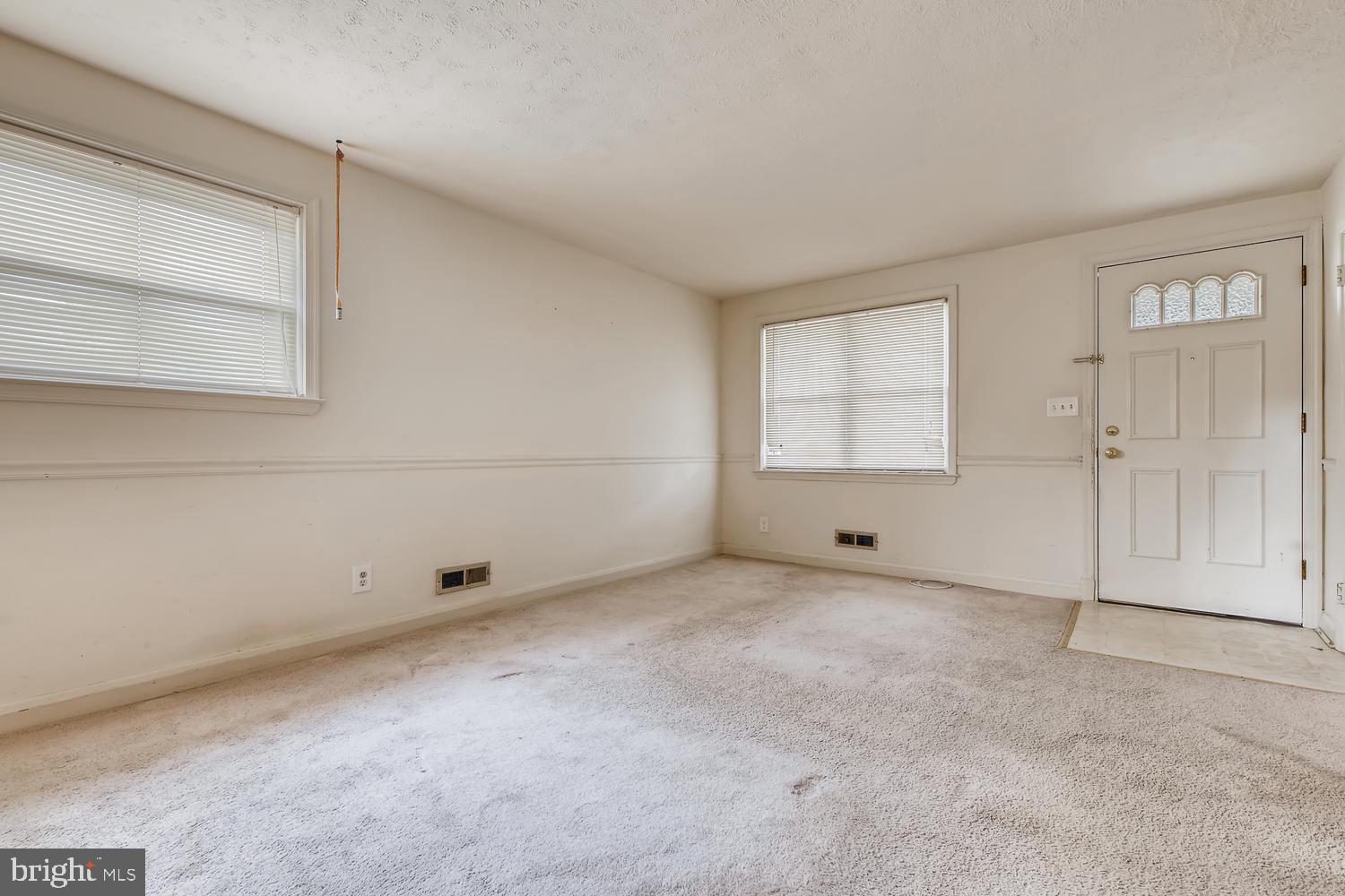 1869 Church Road Baltimore, MD 21222 - Photo 7 of 28