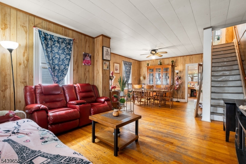 110 Berry Street Dover, NJ 07801 - Photo 23 of 44