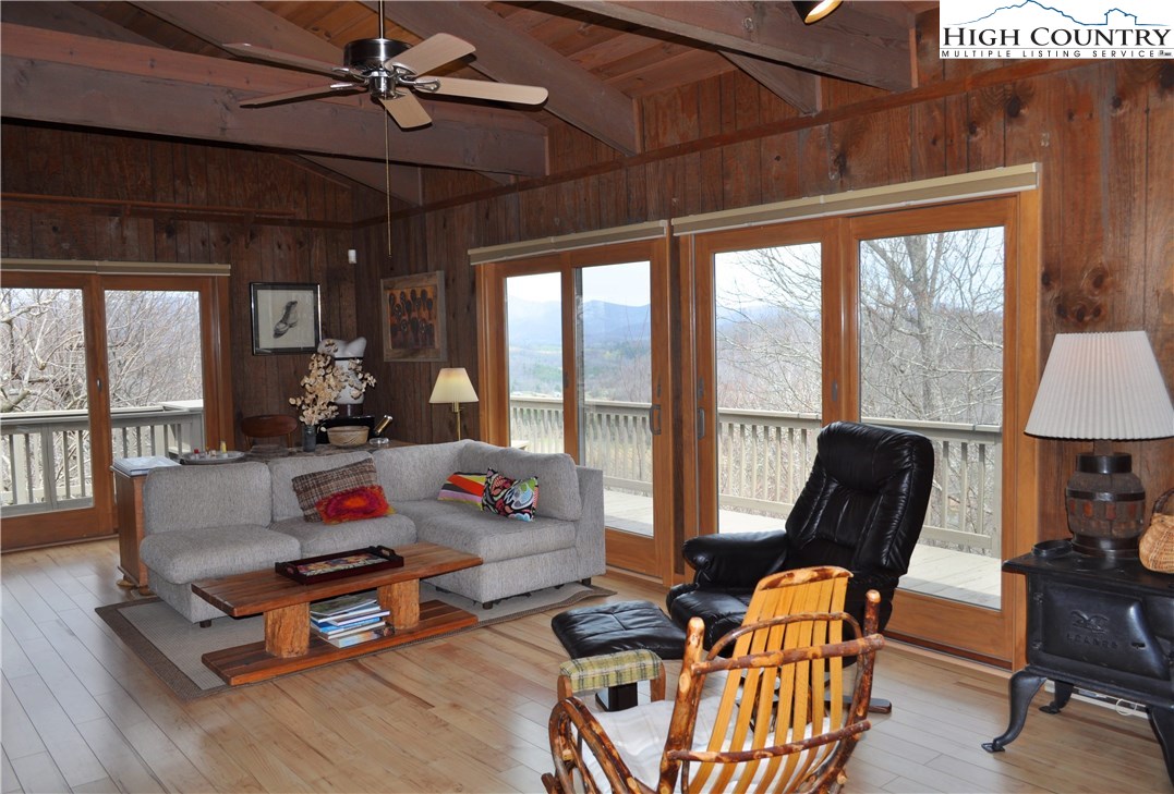274 Archie Carroll Road Boone, NC 28607 - Photo 8 of 41 Gallery Image 8
