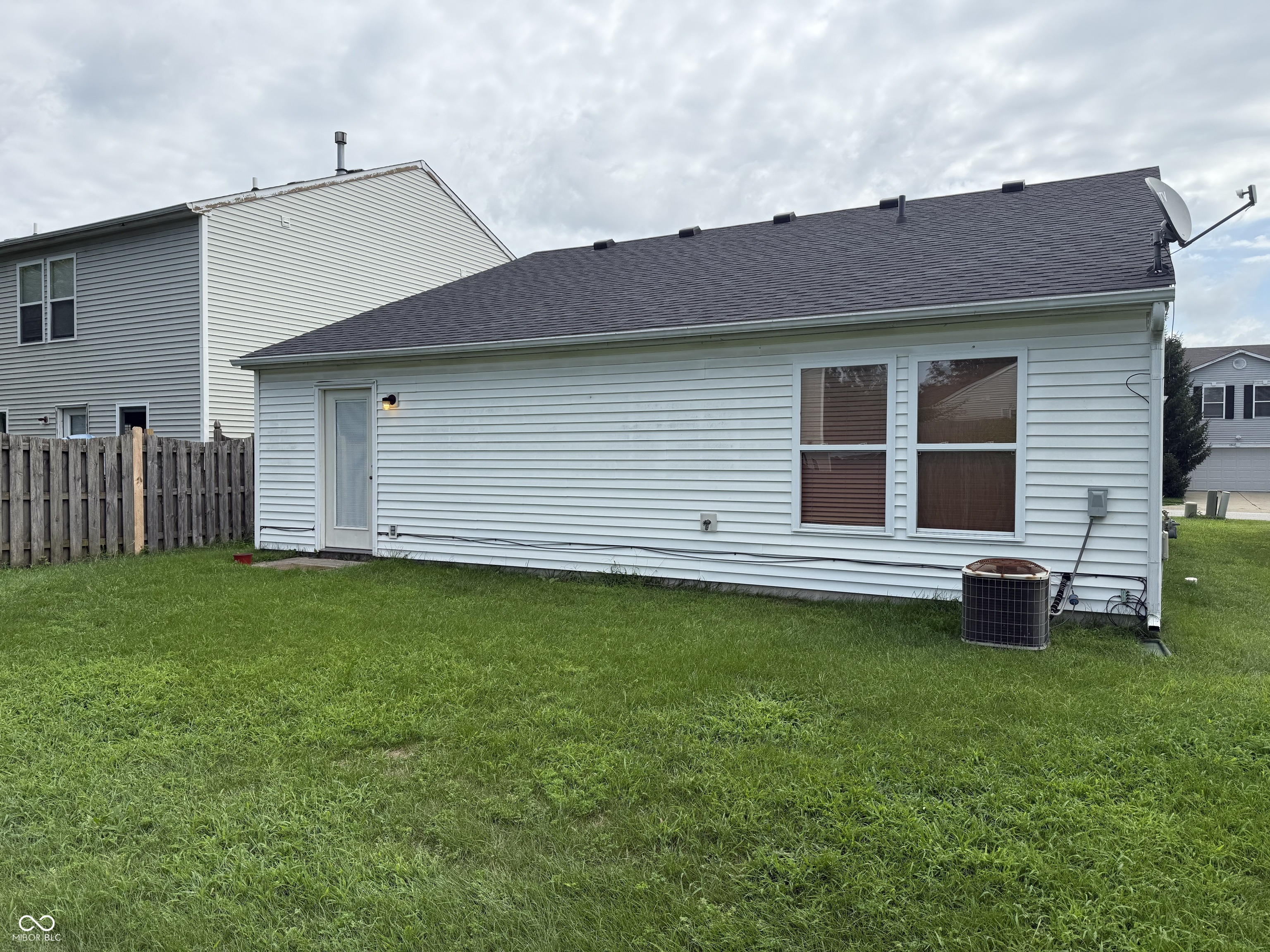 1912 Blue Pine Lane Indianapolis, IN 46231 - Photo 20 of 20